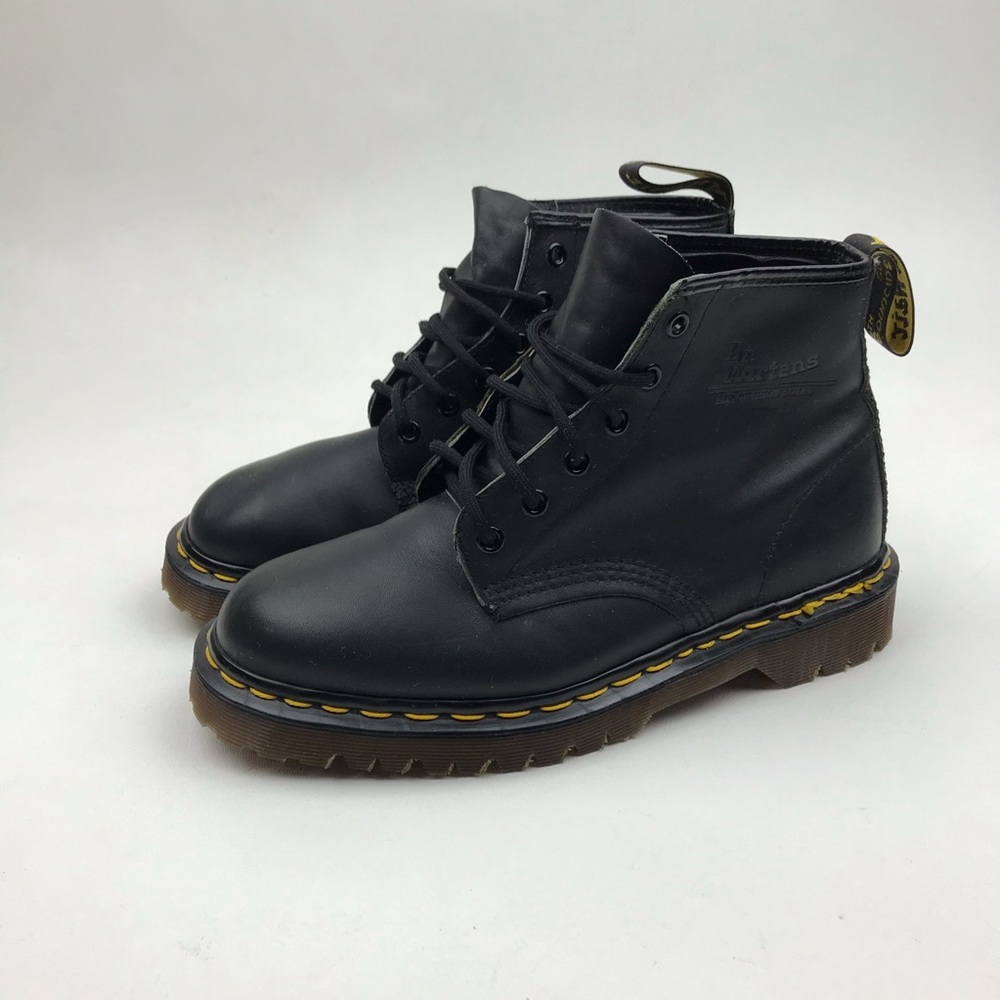 Dr. Martens 1460 Pascal Virginia Leather Boots